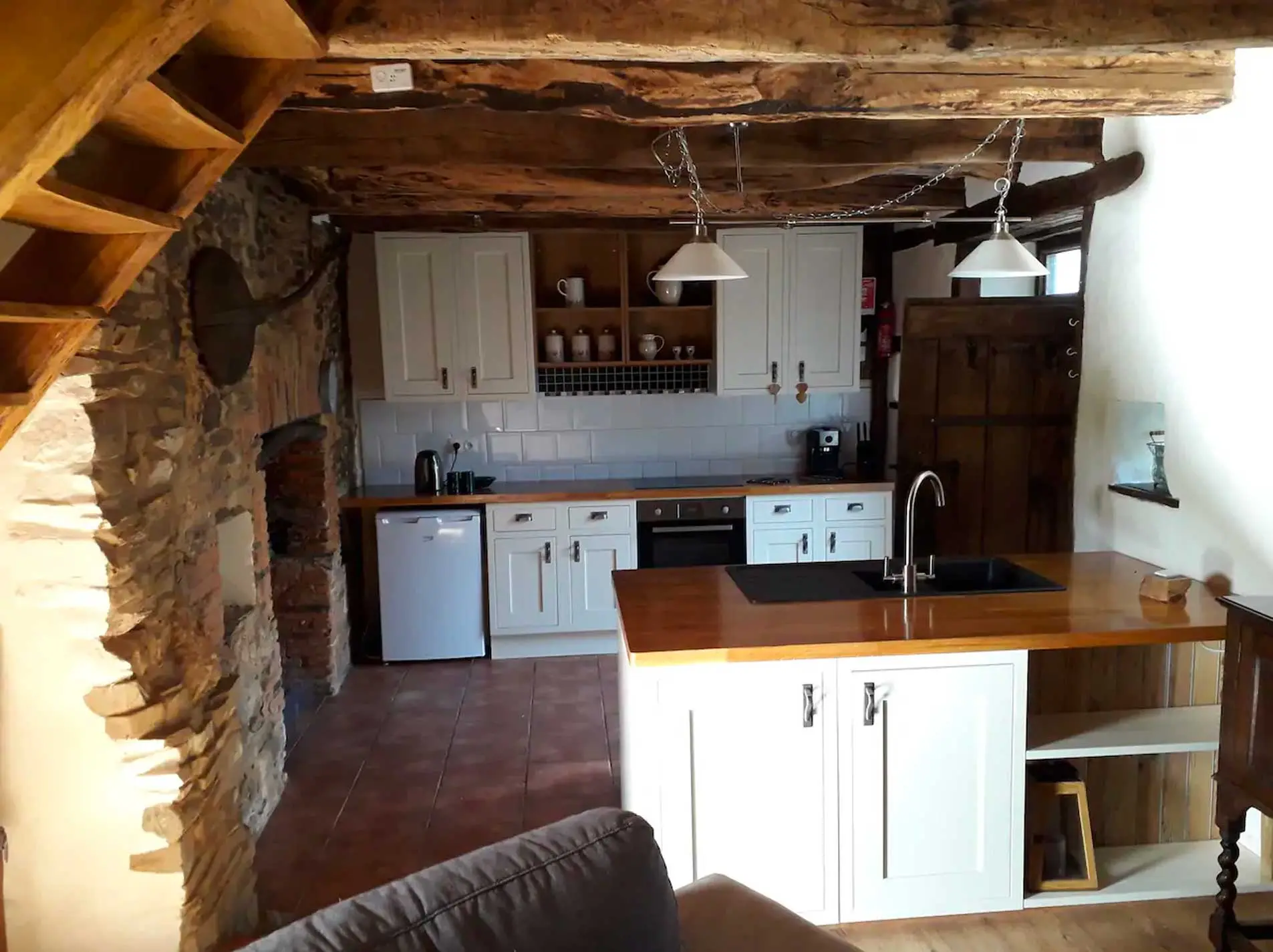 Le Petit Cottage - Kitchen area